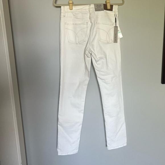 NWT Calvin Klein Ultimate Skinny Jeans White SZ 8x30 - Picture 4 of 7